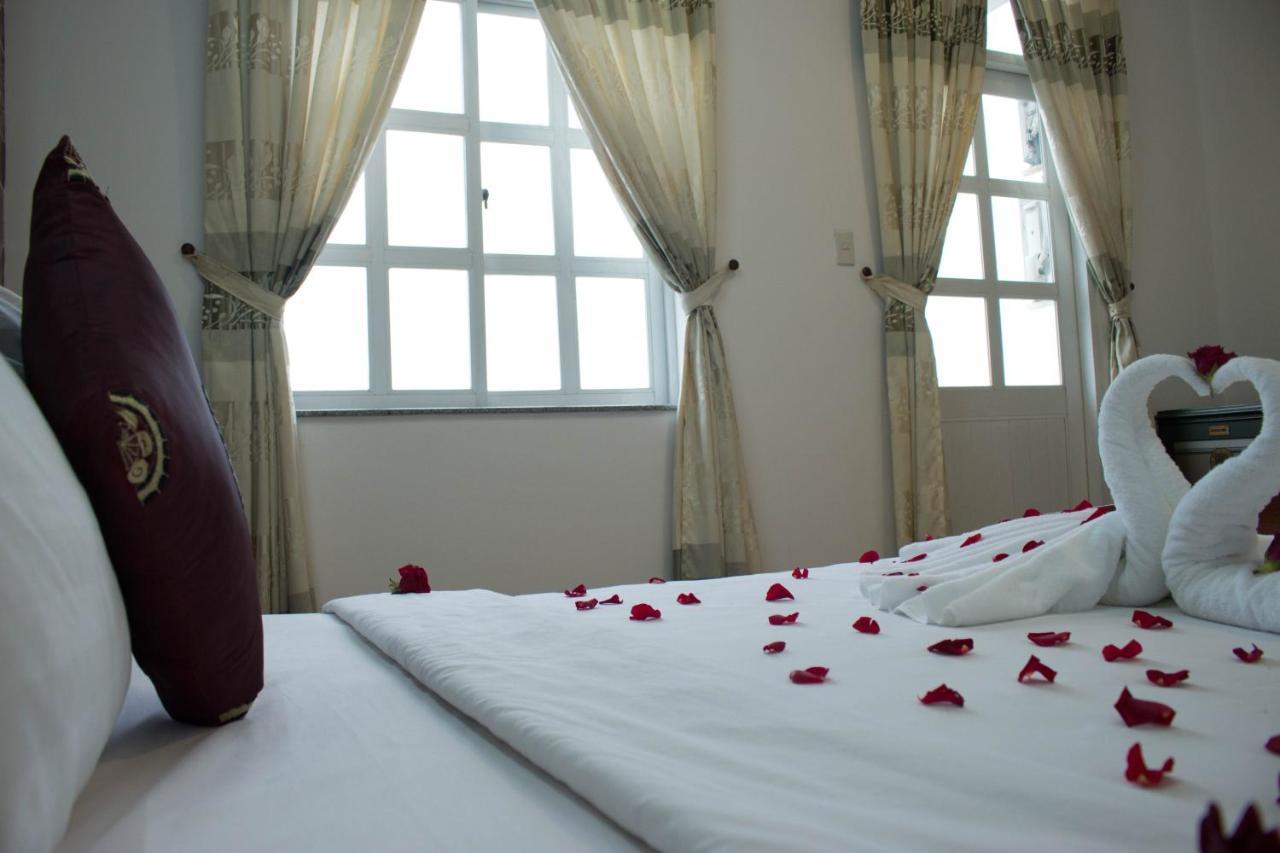 Hoa Phat Hotel & Apartment Хошимін Екстер'єр фото